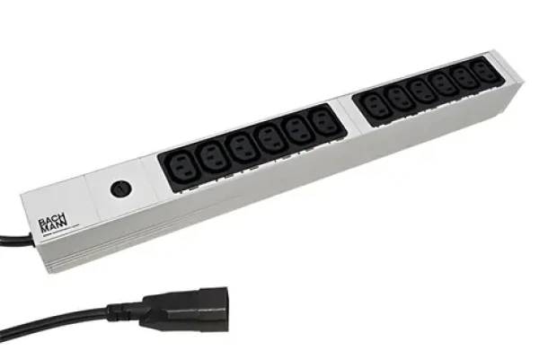 BACHMANN 800.2284 / Napájecí panel / 19" / 1U / 12x IEC C13 / hliník / 2 m (800.2284)