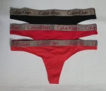 Dámské tanga Calvin Klein QD3560E 3 KUSY