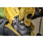 DeWalt D25133K / Vrtací kladivo / 800W / 1500 ot-min / 5500 úderů-min / 2.6 J / SDS-plus (D25133K)