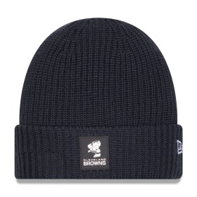New Era Pánská zimní čepice Cleveland Browns NFL 2025 Sideline Steel Clouds Cuff Knit Beanie