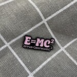 Pinarna.cz Einsteinův vztah E = mc2