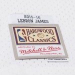 Mitchell & Ness Pánský dres Cleveland Cavaliers NBA LeBron James #23 2015-16 Swingman Velikost: S