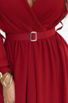 639-1 Elegantní plisované maxi šaty s páskem a obálkovým výstřihem - vínové UNI