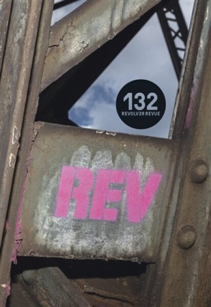 Revolver Revue 132