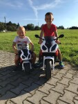 Mamido Dětská elektrická motorka BMW S1000RR tříkolka červená