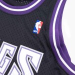 Mitchell & Ness Pánský dres Sacramento Kings NBA Predrag Stojaković #16 2001-02 Swingman Velikost: S