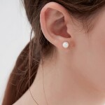 Náušnice s 8 mm bílou perlou Cinzia - chirurgická ocel, Stříbrná Bílá