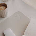 Eulenschnitt Podložka na pracovní stůl Heart Cream 80 x 40 cm, krémová barva, textil