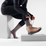 SMARTWOOL Women's Hike Classic Edition Full Cushio, Bordeaux velikost: 42-45 (L)