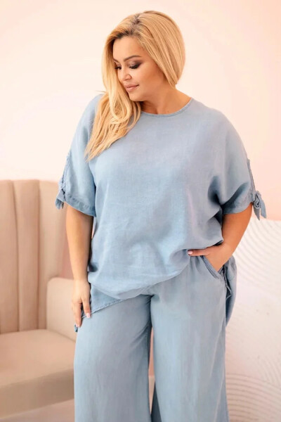Dámská souprava Plus Size z tencelu, halenka s vázáním a široké kalhoty světlý džínový UNI