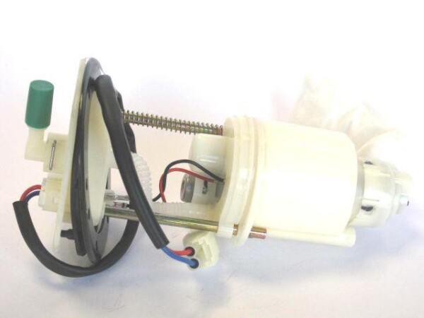 Benzinová pumpa na CFMOTO Gladiator X6