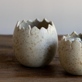 Storefactory Keramický obal na květiny Lyckeby Brown Ø 12 cm, béžová barva, keramika