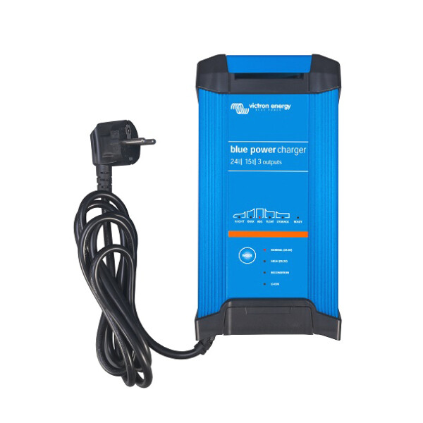 Chytrá nabíječka baterií BlueSmart 24V/16A (3) IP22