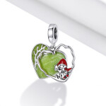 Elenys stříbrný přívěsek Červená Karkulka