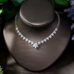 Souprava šperků Swarovski Elements Stacey, Bílá/čirá 40 cm