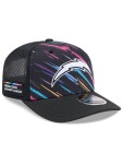 New Era Pánská kšiltovka Los Angeles Chargers NFL 2026 Crucial Catch 9SEVENTY Stretch-Snap Trucker