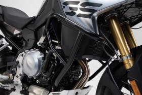 Padací rám pro Bmw F 750 GS a F 850 GS (18-)\r\n\r\n\r\n Spolehlivá ochrana důležitých dílů motocyklu\r\n Silné spojení rámu\r\n