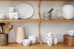 KÄHLER Porcelánový hrnek Hammershøi Summer Berries 330 ml, multi barva, porcelán