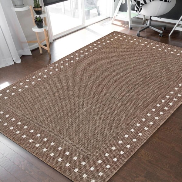 DumDekorace Venkovní hnědý koberec na terasu OUTDOOR PATIO 11 z polypropylenu Šířka: 120 cm | Délka: 170 cm