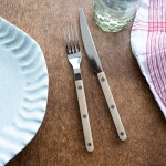 SABRE PARIS 4-dílná sada příborů Bistrot Brillant – Faux Horn, bílá barva