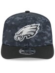 New Era Pánská kšiltovka Philadelphia Eagles NFL 2026 Salute to Service 9SEVENTY Stretch-Snap