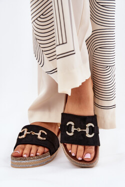 Dámské Klapky Na Platformě Se Zlatou Dekorací A Leskem Černé Morisela 39