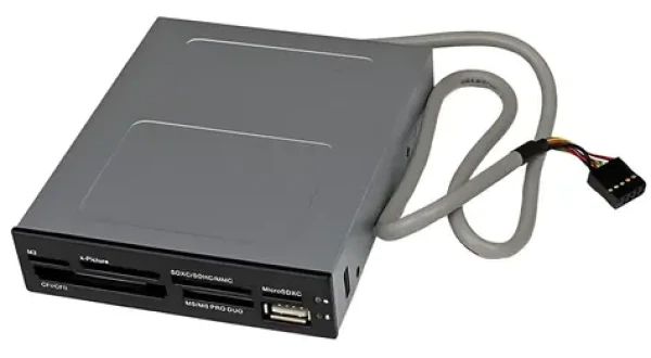 StarTech čtečka paměťových karet do 3,5" pozice černá / Čtečka paměťových karet / Interní / USB 2.0 (35FCREADBK3)