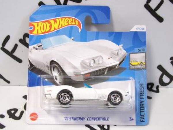 24 - '72 STINGRAY CONVERTIBLE - HOTWHEELS