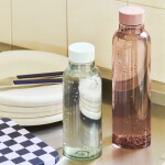 HAY Lahev na pití Miz Mauve 720 ml, růžová barva, plast