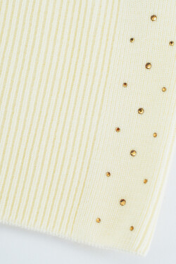 DÁMSKÁ ČEPICE S MODALOVÝMI FLITRY CZ105 ECRU 54-58