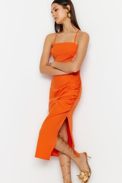 Trendyol oranžový závěs Detailní midi elegantní večerní šaty