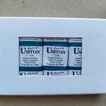 Umton Umton, mistrovské akvarelové barvy, 1/2 pánvička, 2,6 ml, 1 ks Barva Umton: 2347 Sépie římská