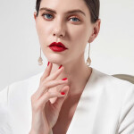 Luxusní visací náušnice s perlou Béatrice Gold, Zlatá Bílá