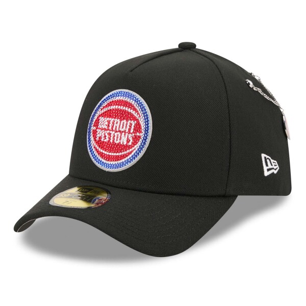 New Era Pánská kšiltovka Detroit Pistons NBA 2026 Draft On-Stage Crystal 59FORTY A-Frame Fitted Velikost: 7 1/2