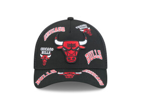 New Era Pánská kšiltovka Chicago Bulls NBA 9FORTY M-Crown A-Frame Trucker All Over černá