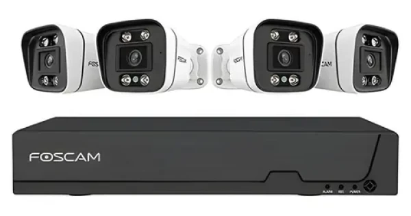 Foscam FNA108E B4 2T černo-bílá / Kamerový set / 8kanálový NVR / 4x kamera / 4K / PoE / 2TB HDD (FNA 108 E B4 2T wh)