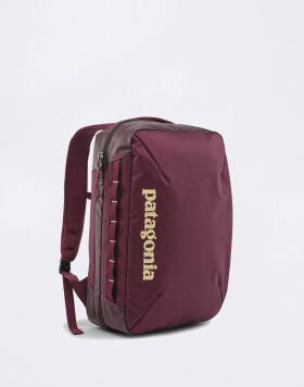 Batoh Patagonia Black Hole Micro MLC Berry Fig