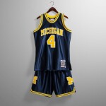 Mitchell & Ness Pánský dres Michigan Wolverines NCAA Chris Webber #4 1991-92 Authentic Velikost: M