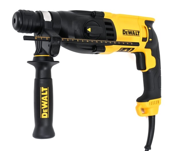 DeWalt D25133K / Vrtací kladivo / 800W / 1500 ot-min / 5500 úderů-min / 2.6 J / SDS-plus (D25133K)