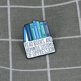 Pinarna.cz Read books and dismantle systems of oppression / Čtěte knihy a rozebírejte systémy útlaku