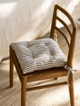 Garden Trading Prošívaný podsedák Charingworth Stripe 40 x 40 cm, zelená barva, textil