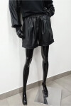 TESS SHORTS černá L