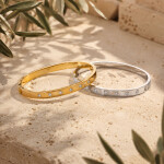 Pevný bangle náramek Delia - chirurgická ocel, Stříbrná