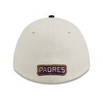 New Era Pánská kšiltovka San Diego Padres MLB City Connect 39THIRTY M-Crown Flex Natural Velikost: S/M