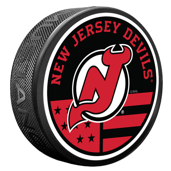 Mustang Puk New Jersey Devils NHL American Flag Pat Puck