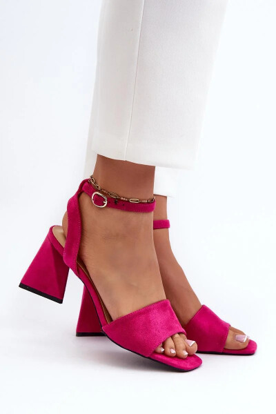 Sandály na podpatku model 196237 Step in style 38
