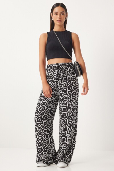 Happiness İstanbul Women's Off-White Black Patterned Loose Viscose Palazzo Trousers