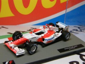 1/22 - F1 TOYOTA TF 104B 2004 Jarno Trulli - IXO/ALTAYA 1:43