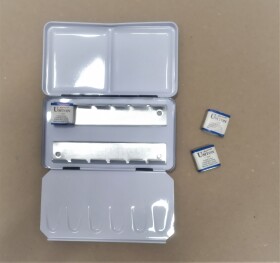 Umton Umton, kovová kazeta pro akvarelové pánvičky, pro 12 ks