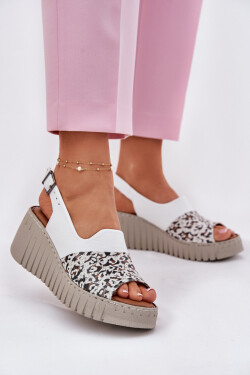 Dámské Sandály Z Přírodní Kůže Na Klínu Bílé Artiker 56C0958 41